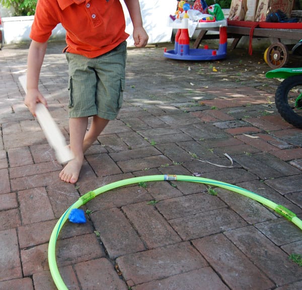 paint-stick-hockey-goal