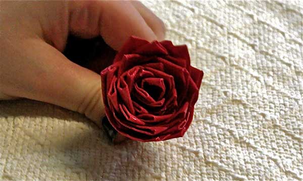 Make Duct Tape Roses