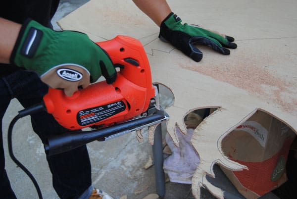 How To Airbrush a Pinewood Derby Car