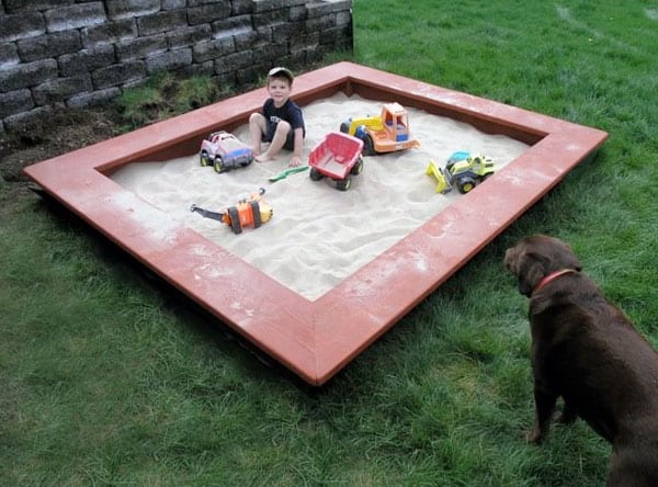 build-wooden-sandbox