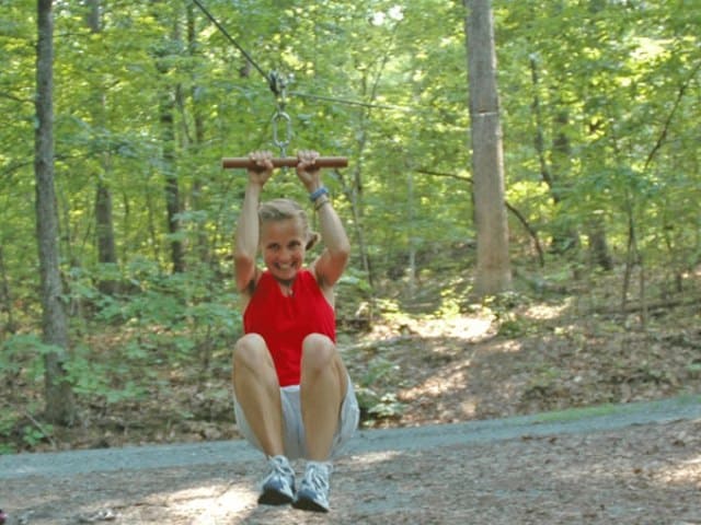 backyard-zip-line