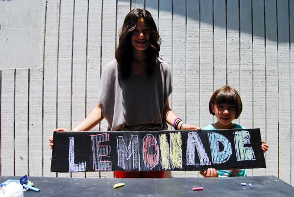 lemonade-stand-sign