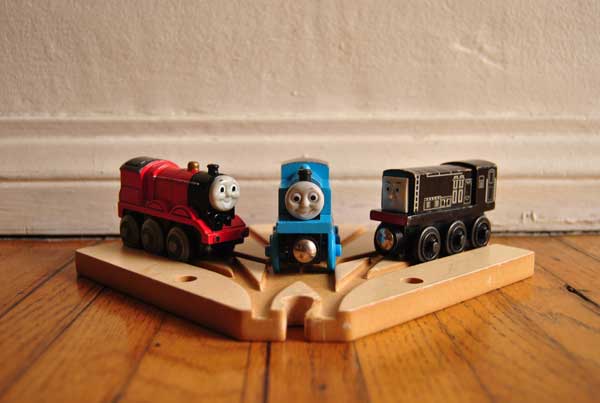 Thomas the discount train organizer