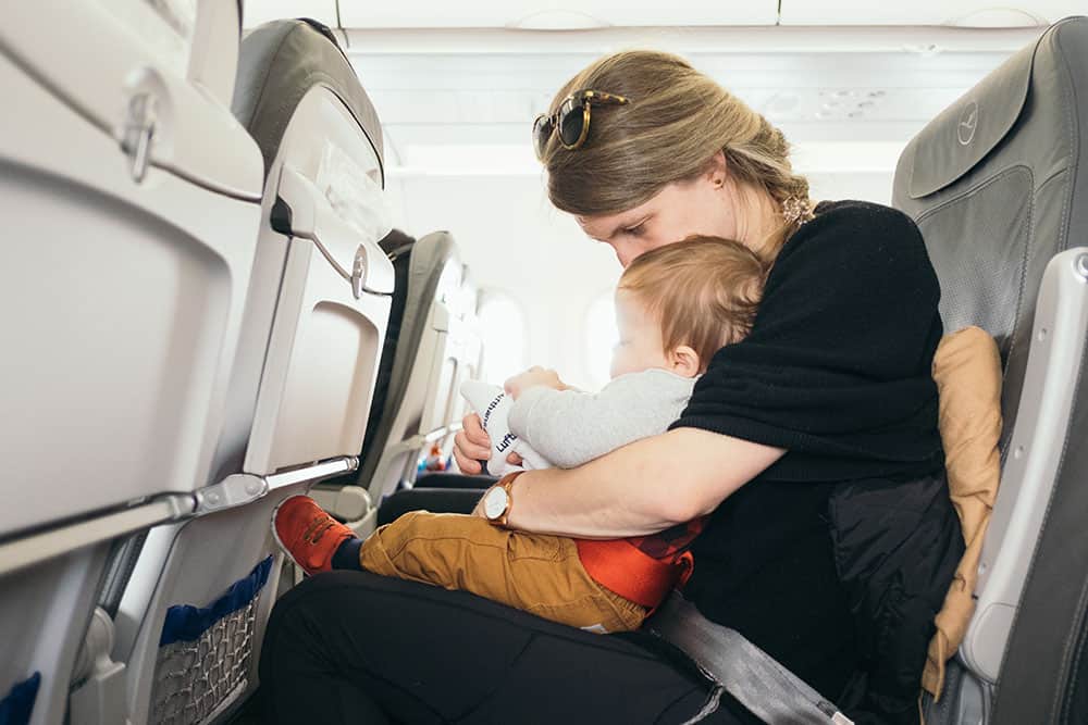 baby travel in flight