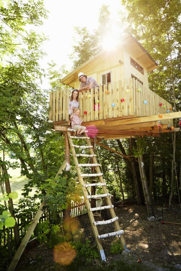 50 Kids Treehouse Designs