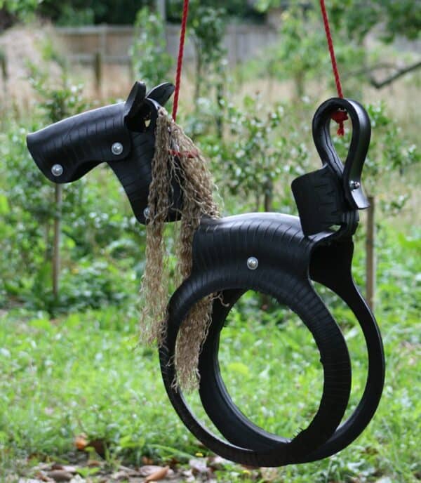 26 Playful Tire Swings That You Can Build Yourself