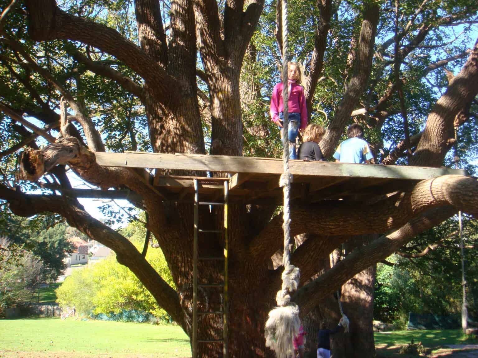 28 Inspiring Treehouse Designs | Built by Kids - Empowering Kids to ...