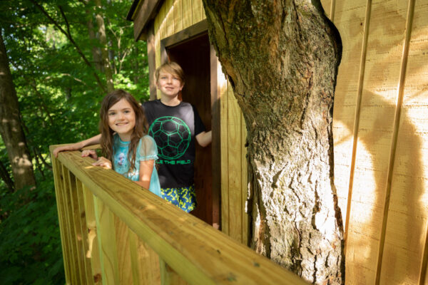 cabin treehouse kids