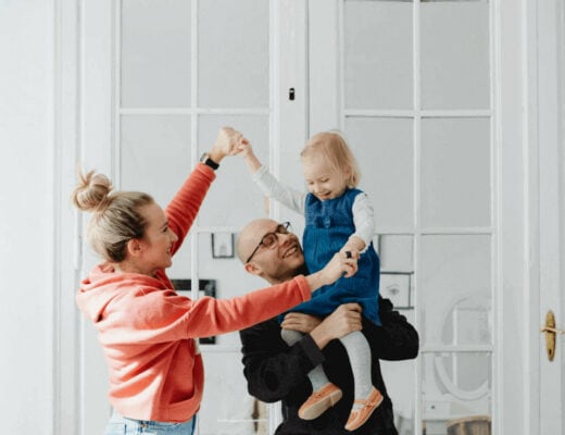 10 Smart Ways to Choose a Family Home That Helps Your Kids Thrive