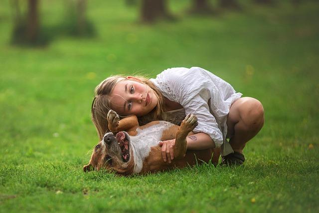 Life Lessons Kids Learn From Having Pets