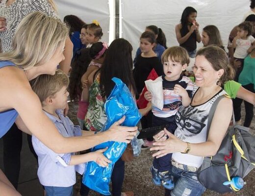 How to Teach Children About Charity