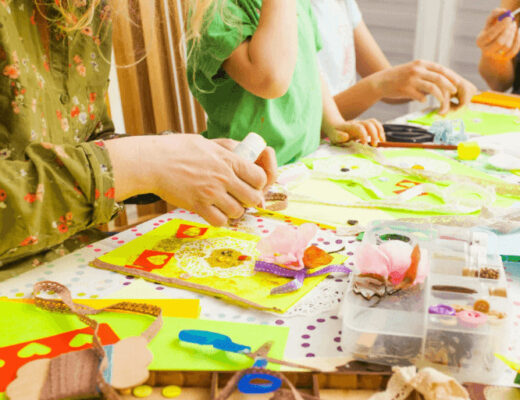 How to Build A DIY Nature Journal With Your Kids